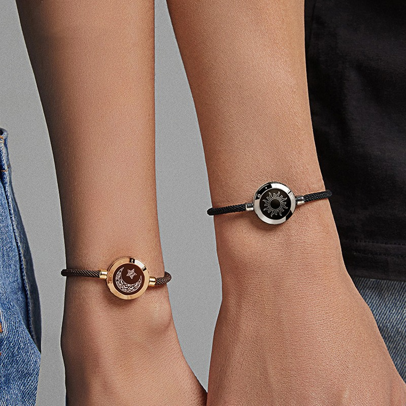 TOTWOO Sun-Moon Long Distance Smart Sensing Touch Bracelets for Couples, Vibration & Light up for Love Couples Bracelets | Long Distance Relationship Gifts for Girlfriend Bluetooth Pairing Jewelry