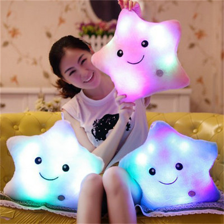 Almohada de peluche TwinkleStar